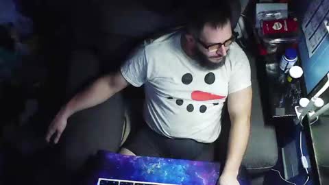 whitebear05 online show from January 26, 12:33 pm