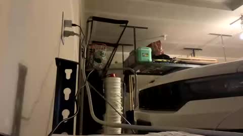 whitechoc2012 online show from October 30, 8:27 am