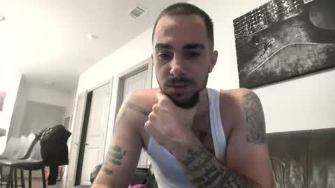 just  str8 stud nut  1000 online show from December 5, 1:29 pm