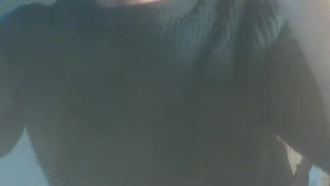 Snapshot of whiteduke81 chatting on February 25, 4:10 pm Whiteduke online show from February 25, 4:10 pm