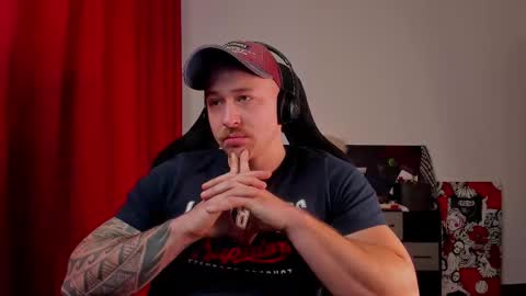 VI online show from December 21, 7:33 pm