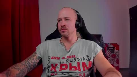 VI online show from November 6, 5:38 pm