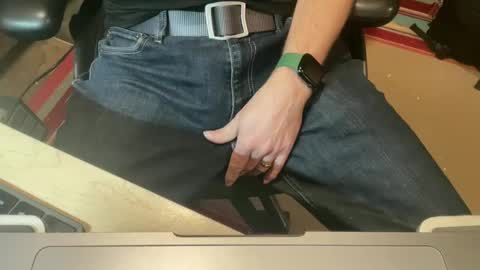 HornDawg online show from December 30, 12:22 am