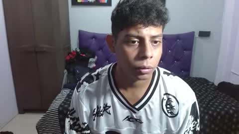 wiilliam online show from December 20, 7:21 pm