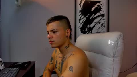 wild online show from September 23, 4:12 am