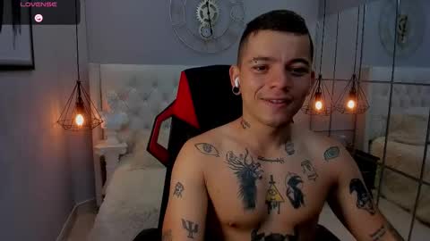 wild online show from October 13, 3:23 am