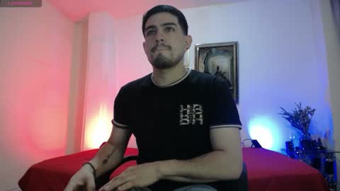 william_steel_ online show from March 16, 11:36 am