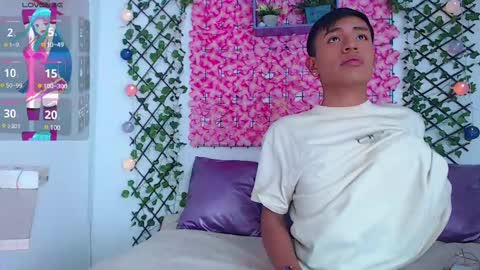 willians__ online show from March 8, 6:19 am