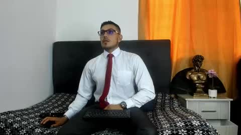 Will Sandler online show from March 10, 5:29 pm