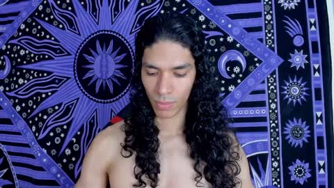 willy_veins online show from February 3, 12:04 am