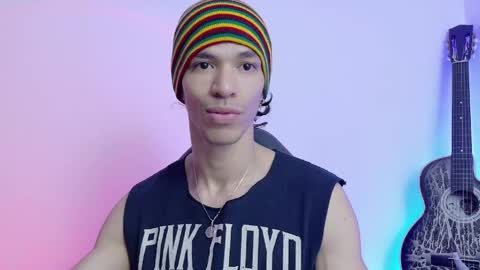 willy_veins online show from April 20, 2:19 pm