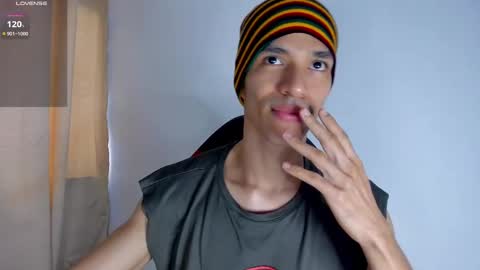 willy_veins online show from February 22, 7:10 pm