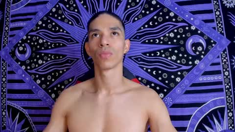 willy_veins online show from December 7, 3:36 am