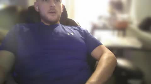 willywildcat420 online show from June 18, 4:03 am