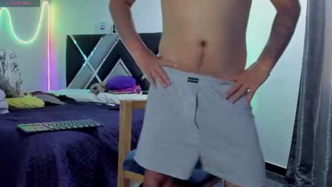 winniepooh_69 online show from August 5, 9:42 pm