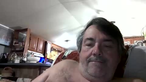 wldlife online show from September 14, 6:04 am