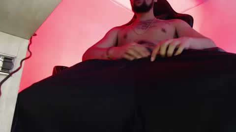 Snapshot of woondeer17 chatting on October 5, 7:07 pm Woondeer online show from October 5, 7:07 pm