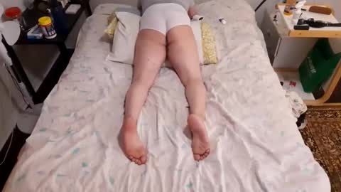 Cuteipie online show from October 11, 12:14 am