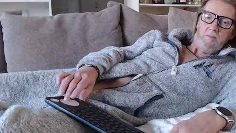 WyattEarp64 online show from November 20, 11:20 am