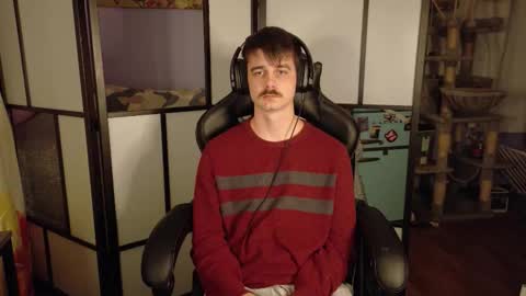 Wyatt online show from February 26, 1:29 am