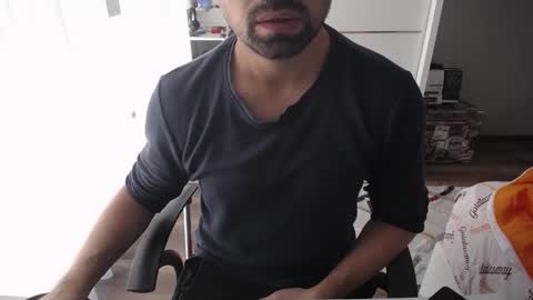 Mr. Lonely online show from October 4, 11:37 am