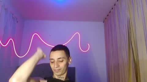 xalejo_max online show from September 26, 1:58 am