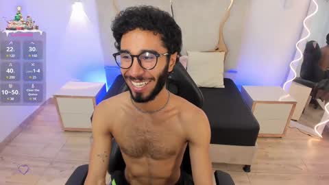 ISSANDER online show from December 5, 7:29 pm