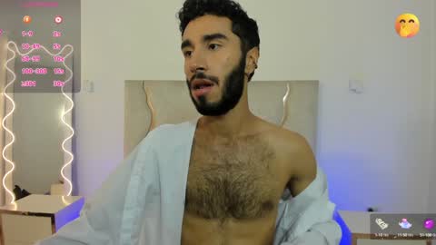 ISSANDER online show from January 10, 8:04 pm