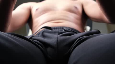 xavierloyd3 online show from December 5, 1:35 am