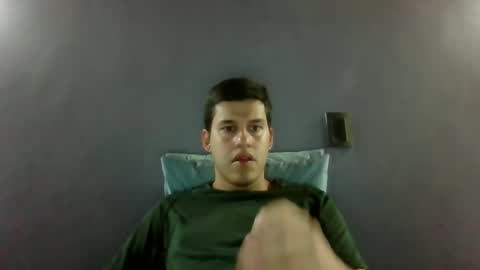 Snapshot of xbasstian_77 chatting on December 5, 12:08 am Sebas online show from December 5, 12:08 am