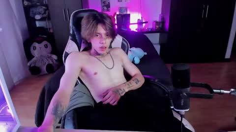 xIce Boy online show from April 3, 10:50 pm