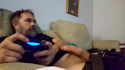 Snapshot of xkalypur chatting on October 31, 1:14 pm xkalypur online show from October 31, 1:14 pm