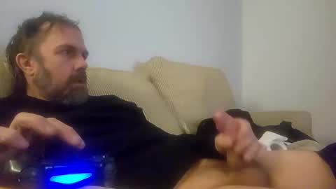 Snapshot of xkalypur chatting on December 23, 3:23 pm xkalypur online show from December 23, 3:23 pm