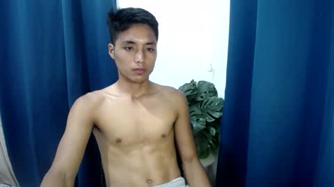 SECRET online show from February 7, 1:53 pm