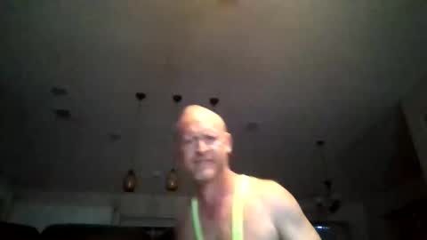 xpqarrum online show from November 1, 1:09 am