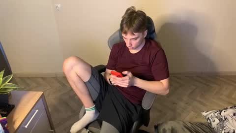 DerekHehe online show from January 9, 11:37 am