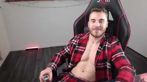 xtrakil online show from December 6, 7:12 pm