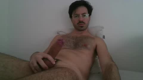 Snapshot of xxbbrod chatting on November 1, 7:18 pm Xxbhot guy online show from November 1, 7:18 pm