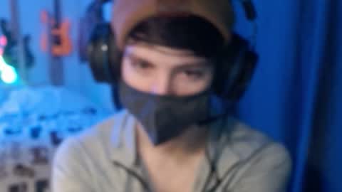 Snapshot of xxwhitefoxx chatting on October 29, 10:51 am David Fox online show from October 29, 10:51 am