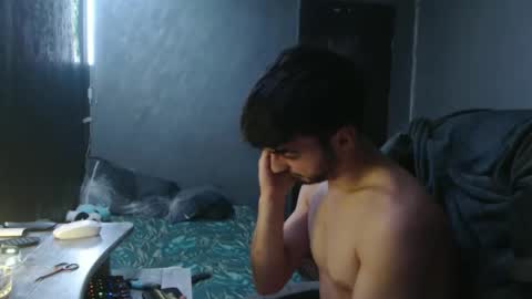 xxxdonpuiuuxxx online show from February 18, 6:05 pm