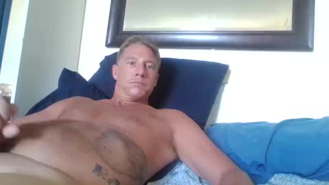 deeeeznutz online show from October 19, 11:41 pm