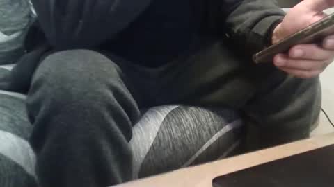 Snapshot of xxxgimmy4old chatting on October 22, 4:38 am xxxgimmy4old online show from October 22, 4:38 am