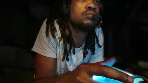 xxxjrstrokesxxx online show from March 9, 3:39 pm