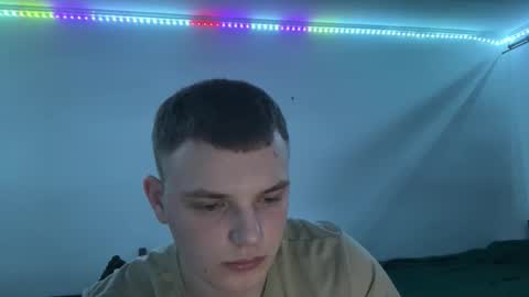 Leo online show from March 2, 8:16 pm