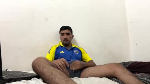 Snapshot of y0ungwithbrowndick chatting on February 16, 8:10 am BROWN DICK online show from February 16, 8:10 am