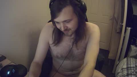 Snapshot of yeovil_alex chatting on December 11, 9:22 pm Alex online show from December 11, 9:22 pm