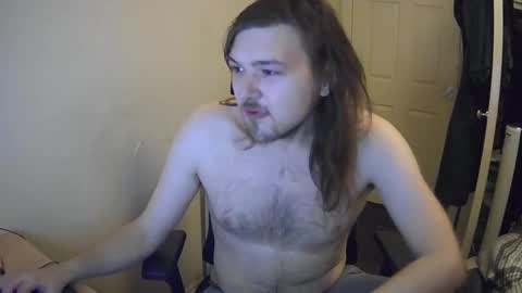 Snapshot of yeovil_alex chatting on December 9, 3:56 pm Alex online show from December 9, 3:56 pm