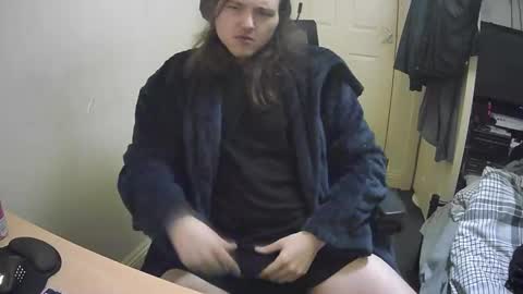 Snapshot of yeovil_alex chatting on January 5, 4:04 am Alex online show from January 5, 4:04 am