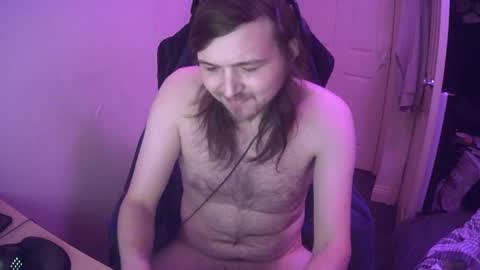 Snapshot of yeovil_alex chatting on December 8, 12:51 am Alex online show from December 8, 12:51 am