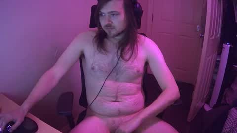 Snapshot of yeovil_alex chatting on December 6, 3:00 pm Alex online show from December 6, 3:00 pm